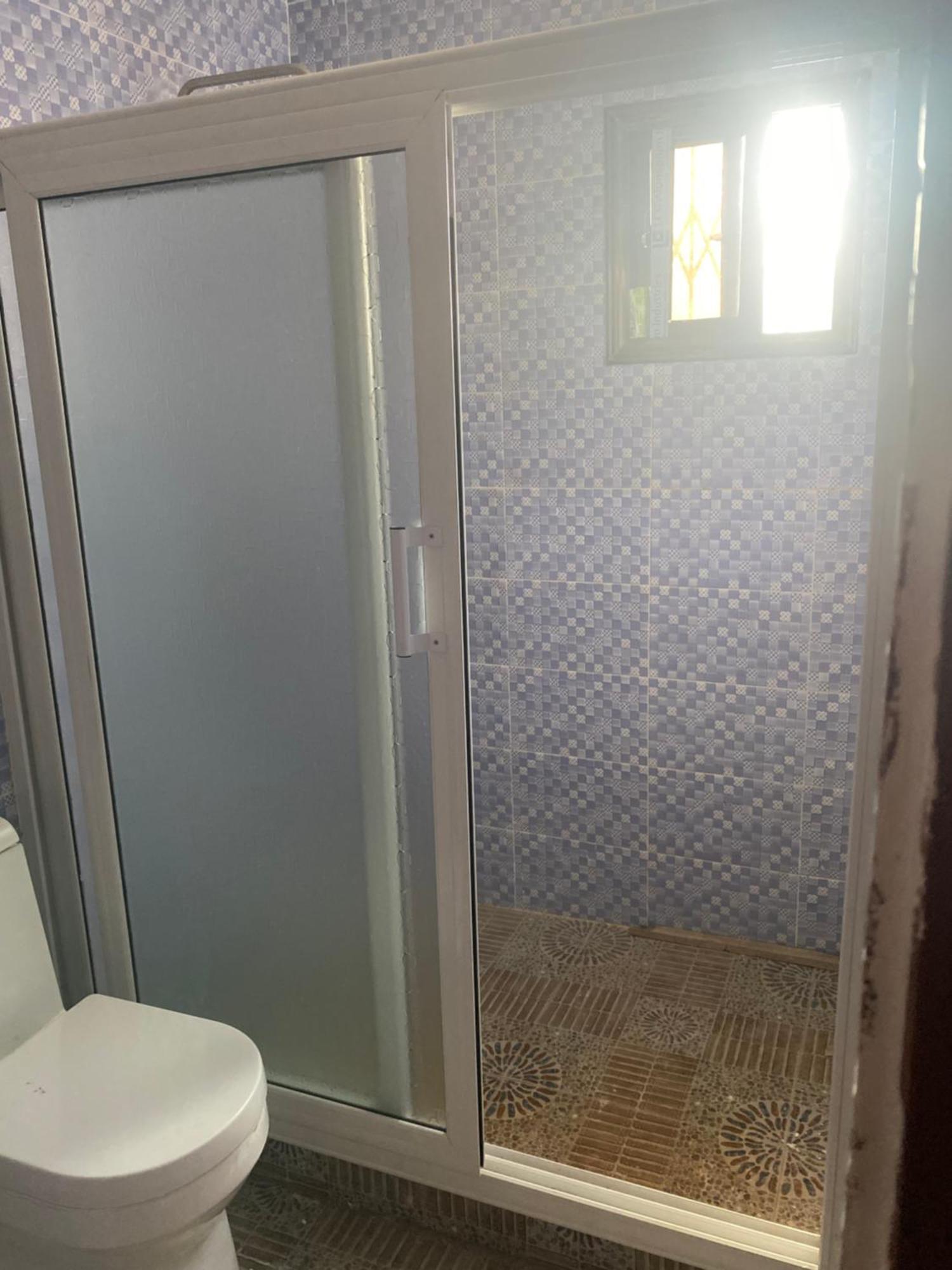 Debora Guest House Фритаун Экстерьер фото