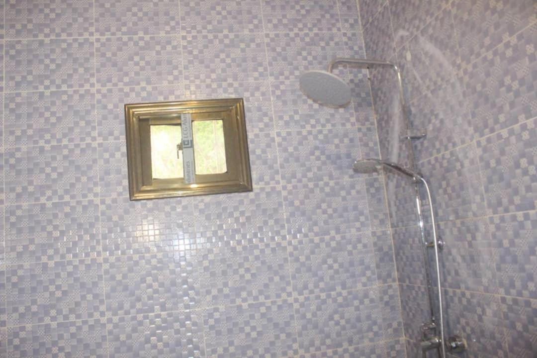 Debora Guest House Фритаун Экстерьер фото